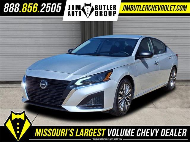 Photo of 2024 Brilliant Silver Metallic Nissan Altima