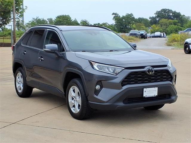 Photo of 2020 Gray Toyota RAV4
