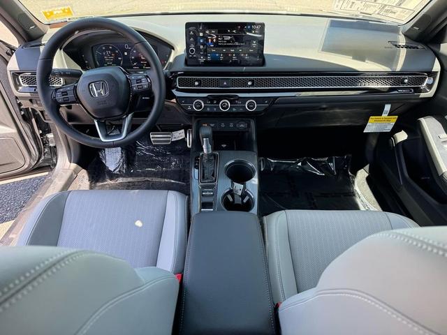 Photo of 2025 Gold Honda Civic Hybrid