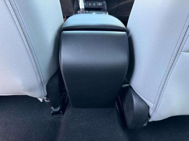 Photo of 2025 Gold Honda Civic Hybrid