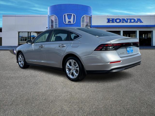 Photo of 2025 Solar Silver Metallic Honda Accord