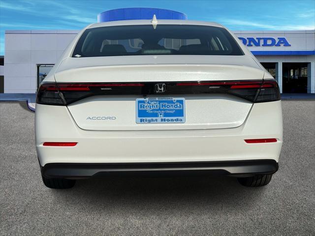 Photo of 2025 Platinum White Pearl Honda Accord