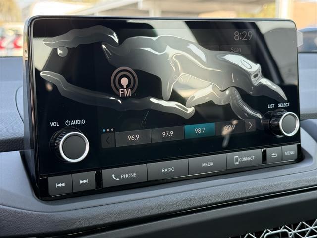 Photo of 2025 Platinum White Pearl Honda Accord