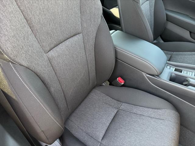 Photo of 2025 Platinum White Pearl Honda Accord