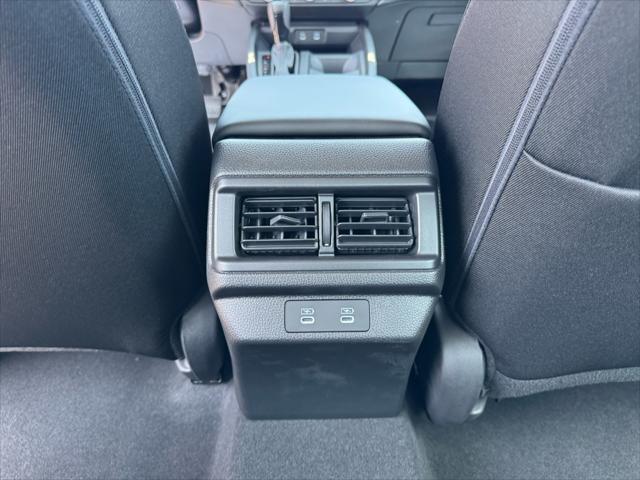 Photo of 2025 Platinum White Pearl Honda Accord