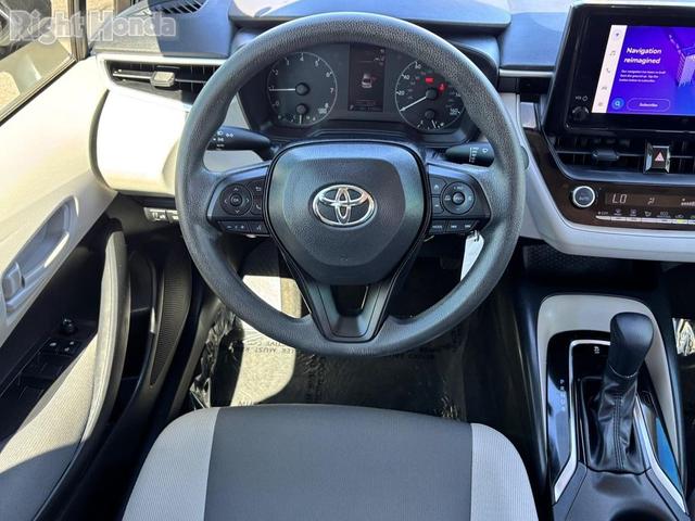 Photo of 2024 Midnight Black Metallic Toyota Corolla