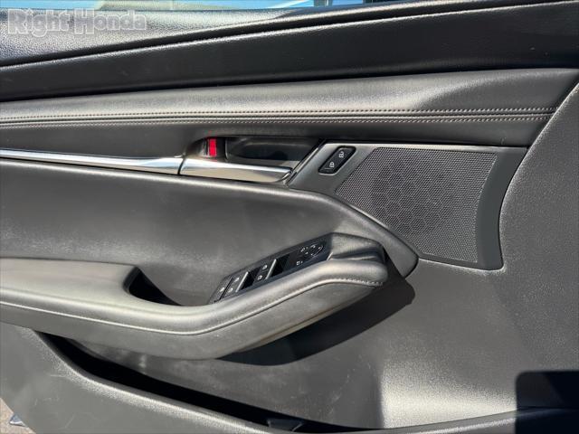 Photo of 2023 Jet Black Mica Mazda Mazda3