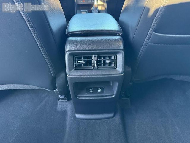 Photo of 2023 Urban Gray Pearl Honda CR-V Hybrid