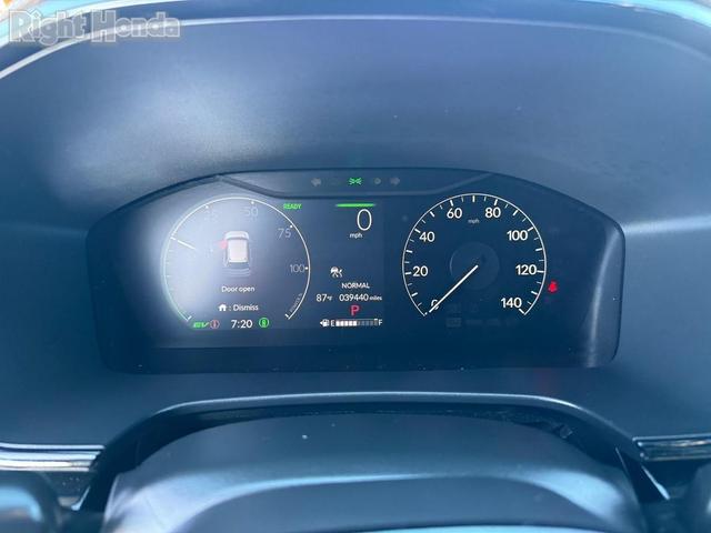 Photo of 2023 Urban Gray Pearl Honda CR-V Hybrid
