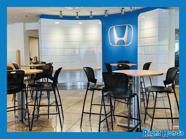 Photo of 2023 Urban Gray Pearl Honda CR-V Hybrid