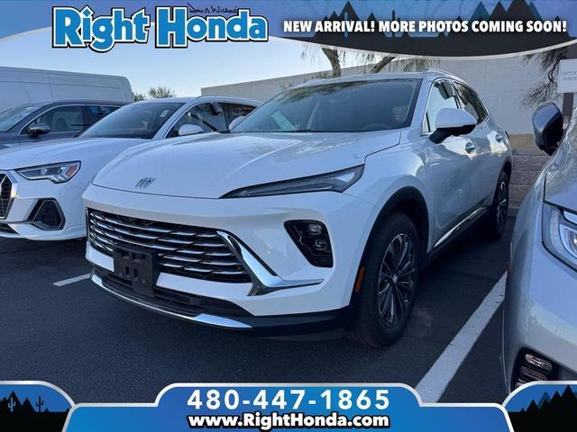 Photo of 2024 Summit White Buick Envision