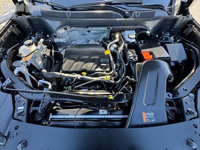 Photo of 2024 Mosaic Black Metallic Chevrolet Trax