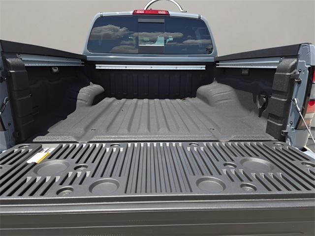Photo of 2025 Boulder Gray Pearl Nissan Frontier