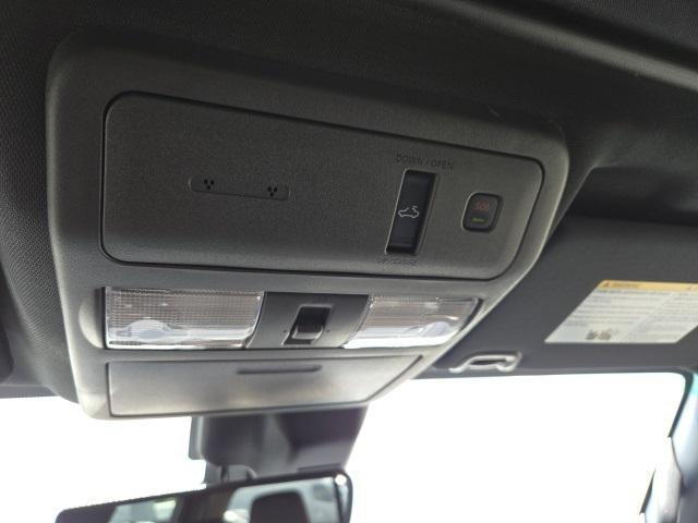 Photo of 2025 Boulder Gray Pearl Nissan Frontier