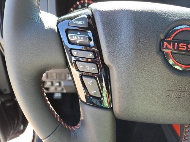Photo of 2025 Super Black Nissan Frontier