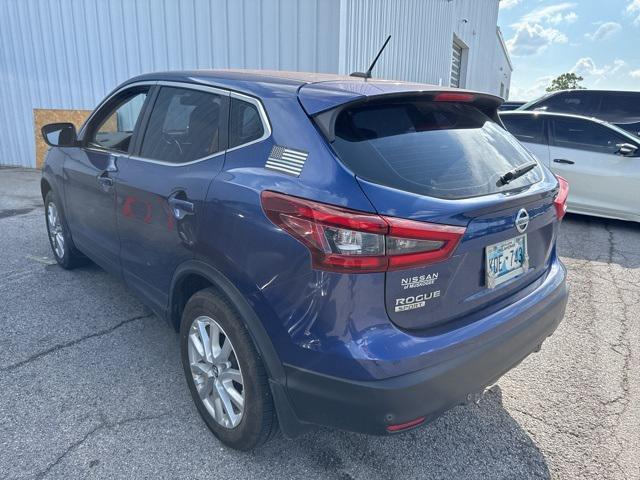 Photo of 2020 Caspian Blue Metallic Nissan Rogue Sport