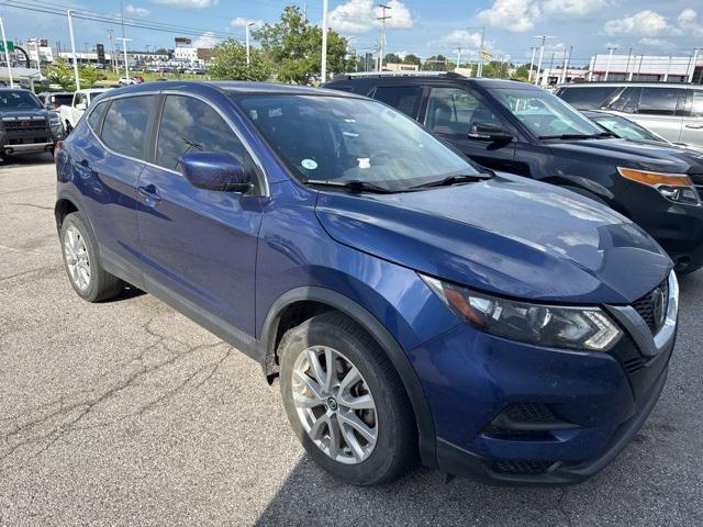 Photo of 2020 Caspian Blue Metallic Nissan Rogue Sport
