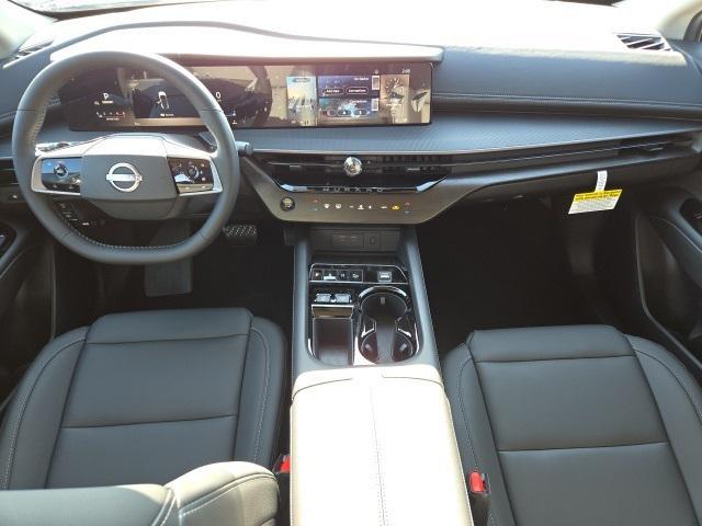 Photo of 2025 Super Black Nissan Murano