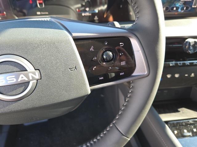 Photo of 2025 Super Black Nissan Murano