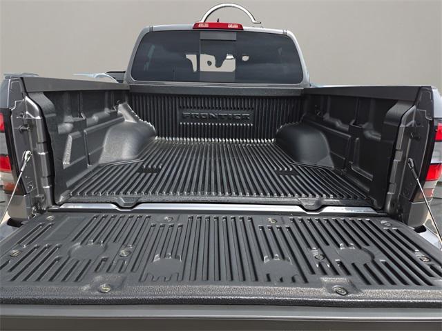 Photo of 2025 Gun Metallic Nissan Frontier