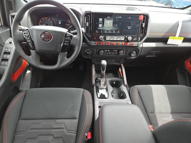 Photo of 2025 Gun Metallic Nissan Frontier