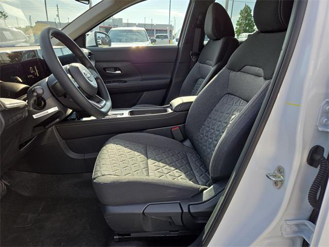 Photo of 2025 Fresh Powder Nissan Kicks