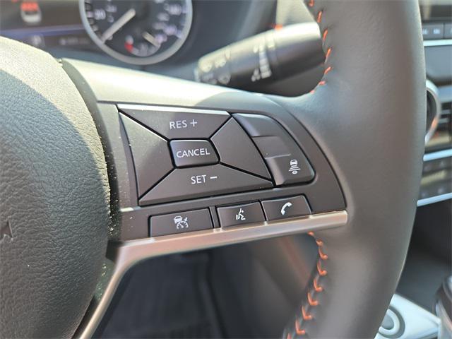 Photo of 2025 Monarch Orange Metallic/Super Black Nissan Sentra
