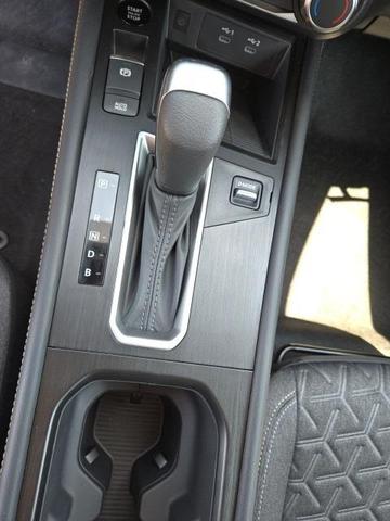Photo of 2025 Scarlet Ember Tintcoat Nissan Kicks
