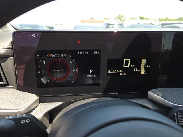 Photo of 2025 Scarlet Ember Tintcoat Nissan Kicks