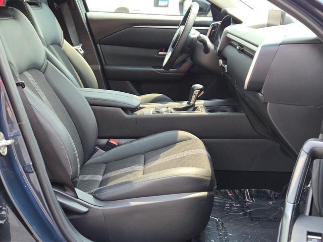Photo of 2024 Ingot Blue Metallic Mazda CX-50