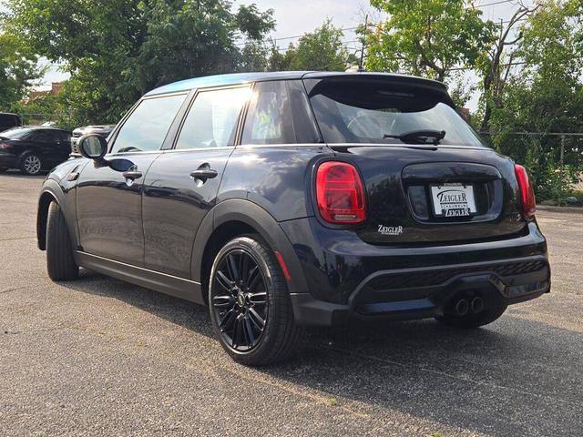 Photo of 2022 MINI Yours Enigmatic Black Metallic MINI Hardtop