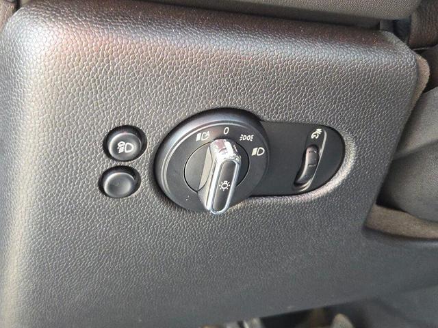Photo of 2022 MINI Yours Enigmatic Black Metallic MINI Hardtop