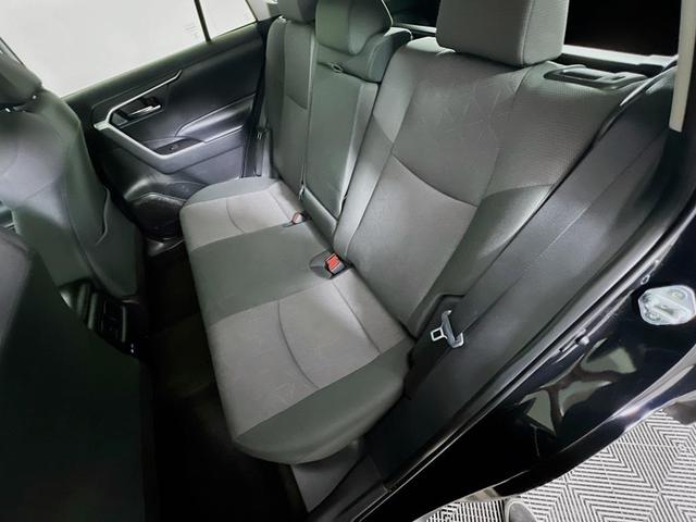 Photo of 2024 Midnight Black Metallic Toyota RAV4
