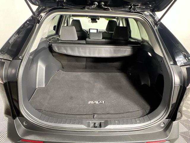Photo of 2024 Midnight Black Metallic Toyota RAV4