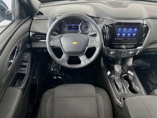 Photo of 2023 Northsky Blue Metallic Chevrolet Traverse