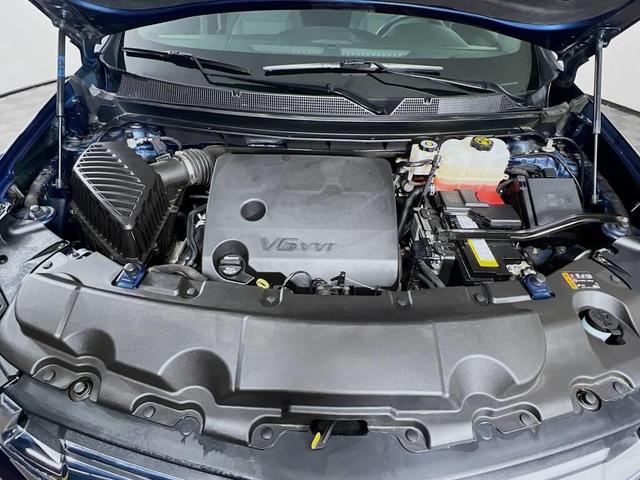 Photo of 2023 Northsky Blue Metallic Chevrolet Traverse