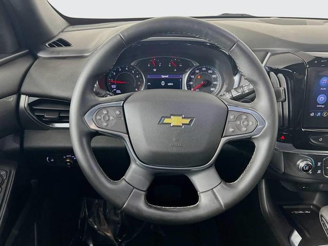 Photo of 2023 Northsky Blue Metallic Chevrolet Traverse