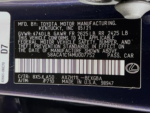 Photo of 2021 Eminent White Pearl Lexus ES 300h