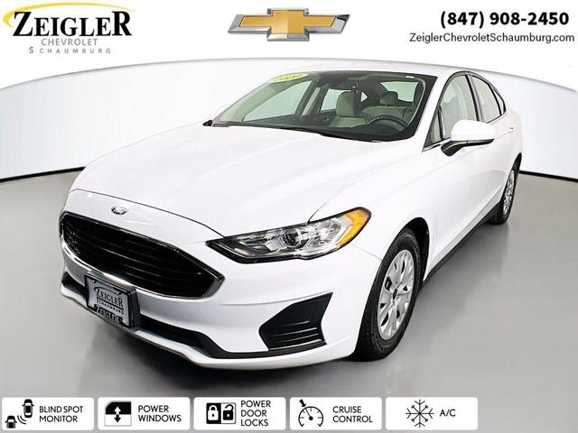 Photo of 2020 OXFORD WHITE Ford Fusion