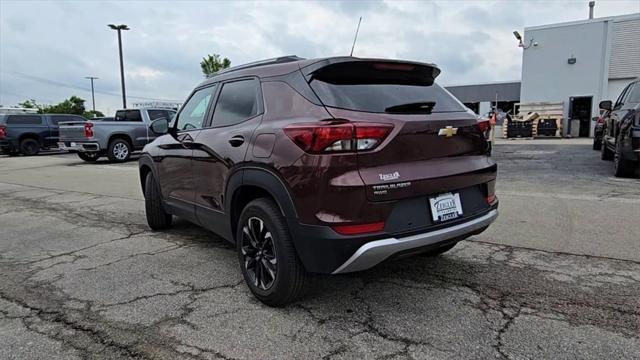 Photo of 2022 Mahogany Red Metallic Chevrolet Trailblazer