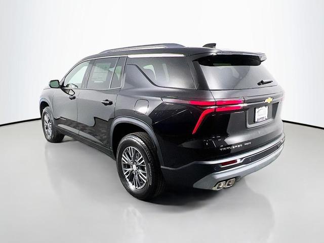 Photo of 2026 Mosaic Black Metallic Chevrolet Traverse