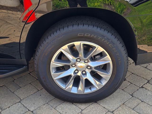 Photo of 2025 Black Chevrolet Tahoe
