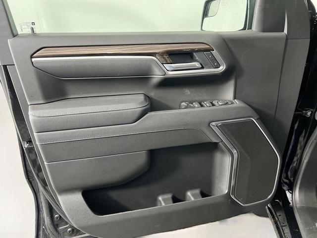 Photo of 2026 Black Chevrolet Silverado 1500