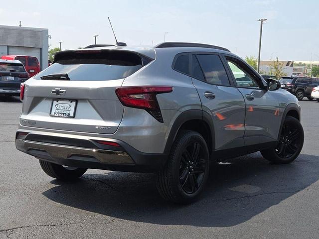 Photo of 2024 Sterling Gray Metallic Chevrolet Trax