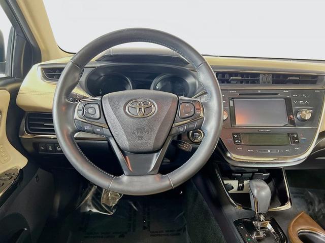 Photo of 2017 Creme Brulee Toyota Avalon