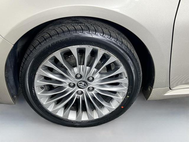 Photo of 2017 Creme Brulee Toyota Avalon