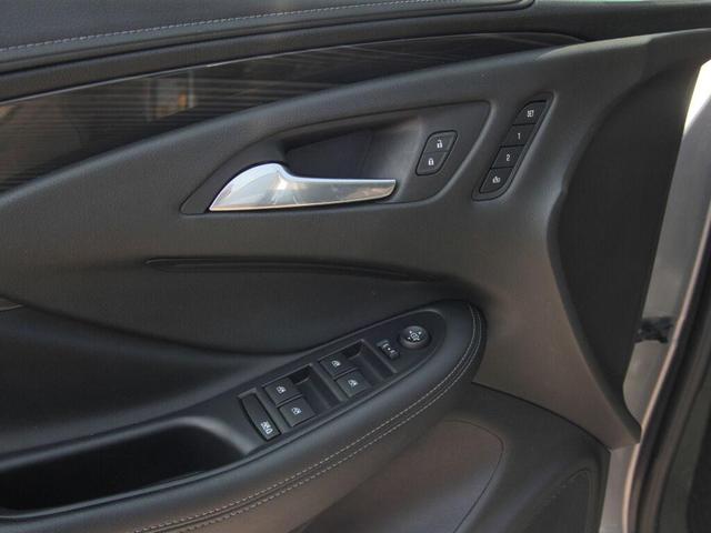 Photo of 2019 Satin Steel Metallic Buick Envision