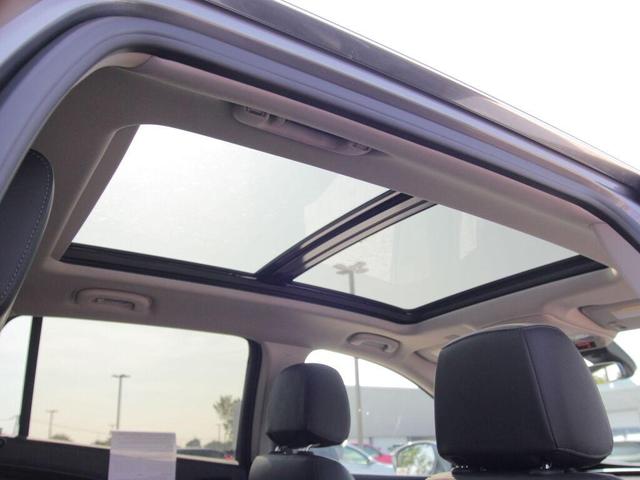 Photo of 2019 Satin Steel Metallic Buick Envision