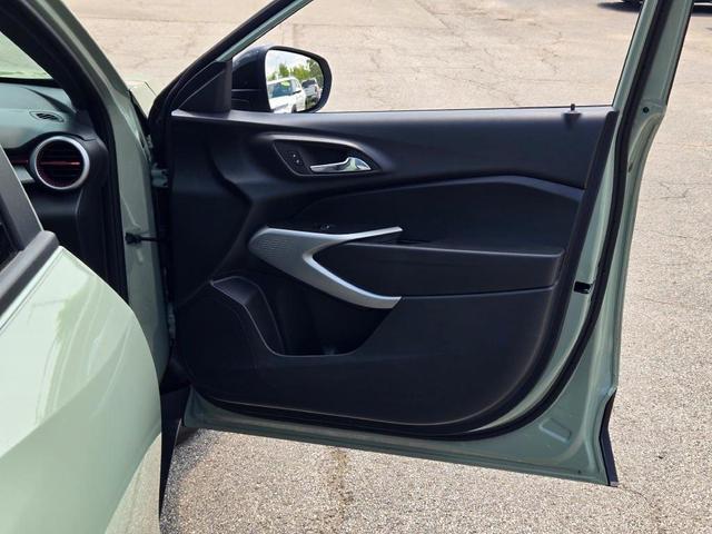 Photo of 2024 Cacti Green Chevrolet Trax