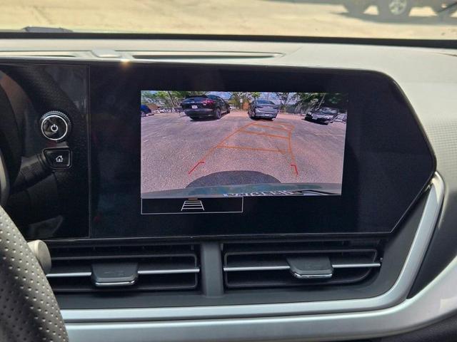 Photo of 2024 Cacti Green Chevrolet Trax